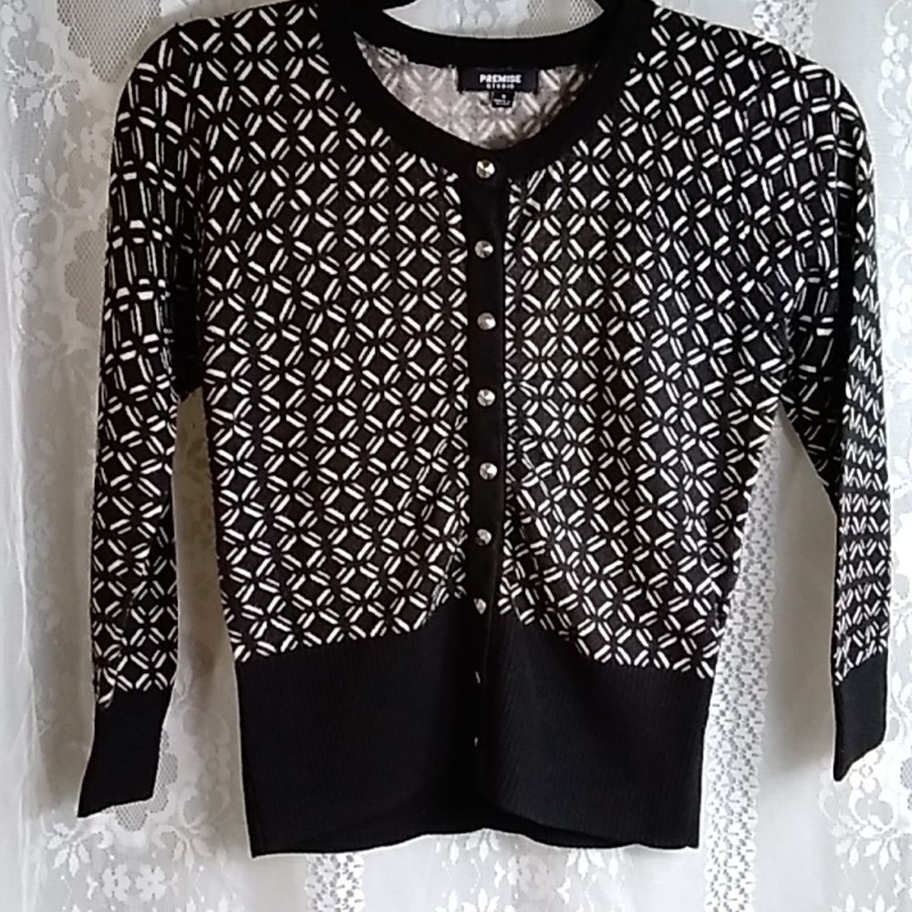 PREMISE STUDIO WOMEN'S TOP SIZE S - Picture 1 of 14